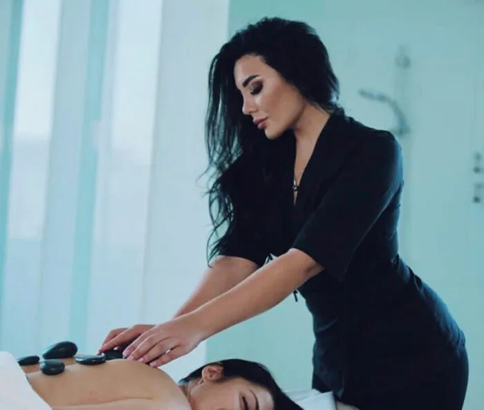 Hot Stone Massage at Rover Spa